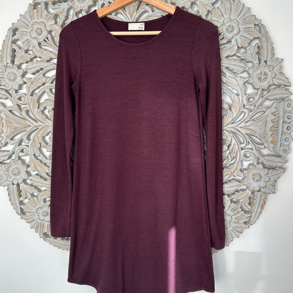 Aritzia Wilfred Free Burgundy Mini Dress – Size XS - Picture 2 of 5